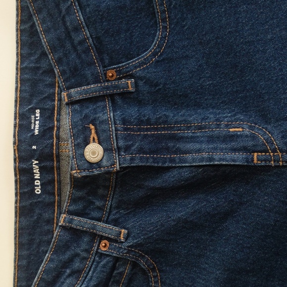 NWT Old Navy Midrise Wide Leg Jeans - Size 2 - Picture 6 of 7